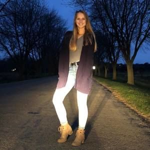 Meet your Posher, Libby